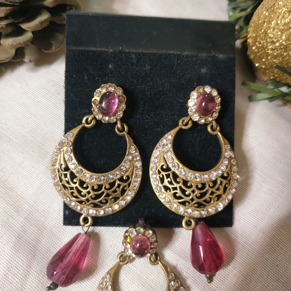 Pink stone chandbali with pendant - Picture 3 of 7